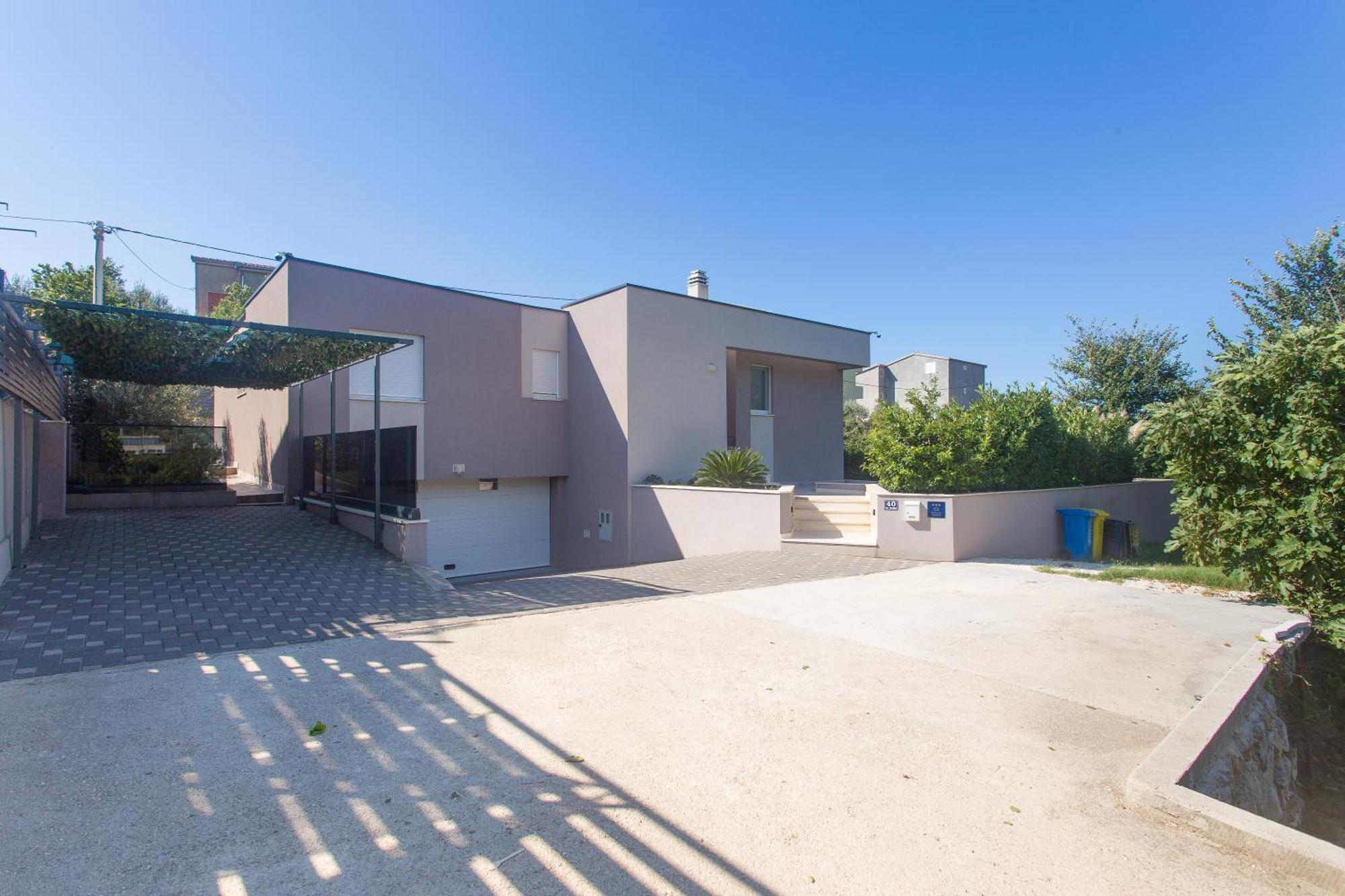 Life - New And Luxury Holiday House Kaštela 外观 照片