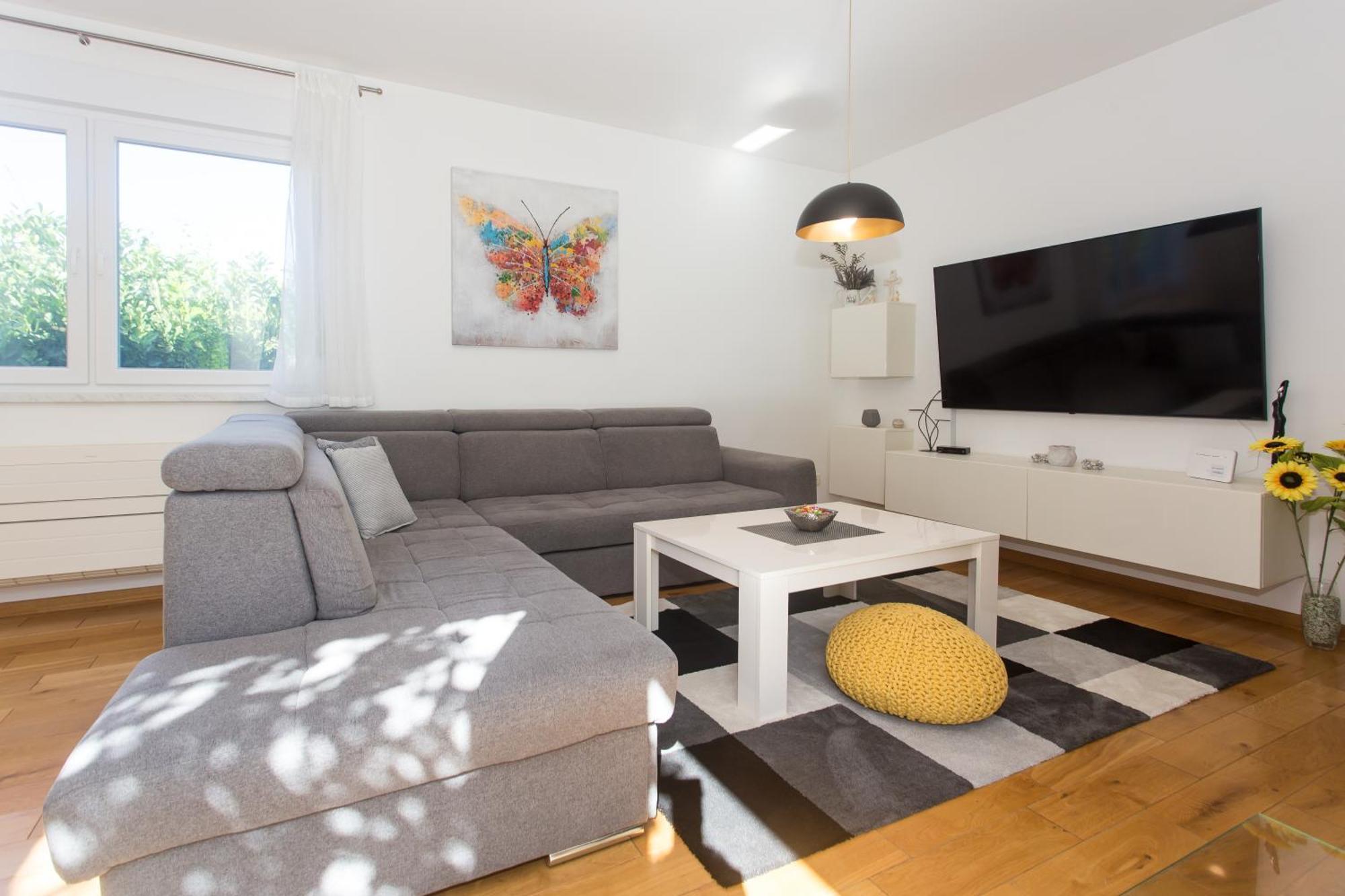 Life - New And Luxury Holiday House Kaštela 外观 照片