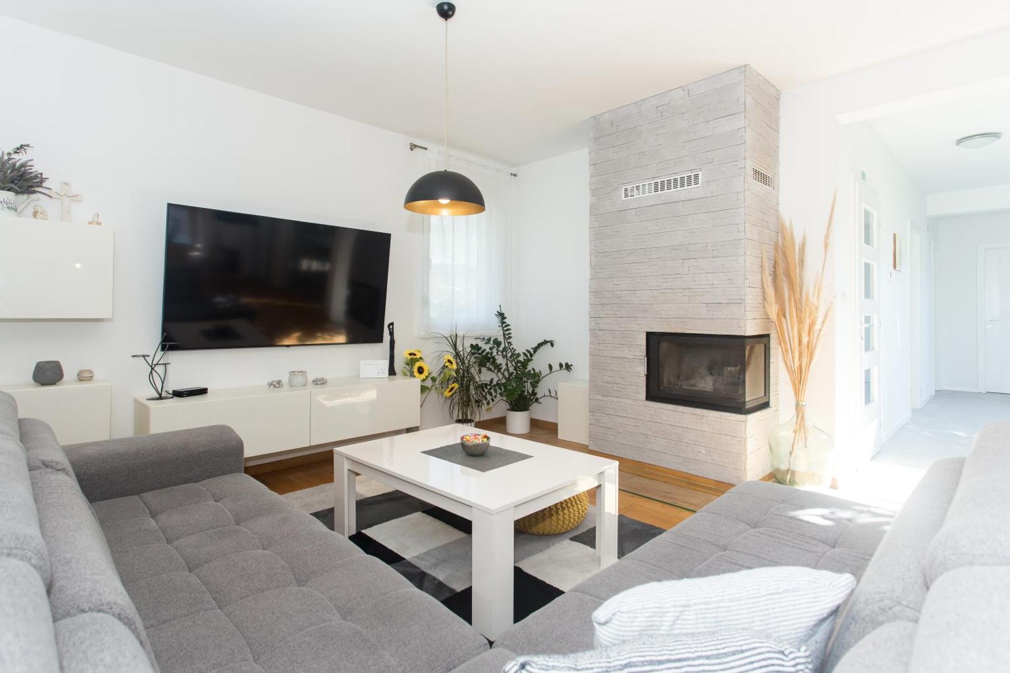 Life - New And Luxury Holiday House Kaštela 外观 照片